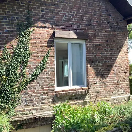 Longere Au Numero 7 * Le Tronquay (Eure)